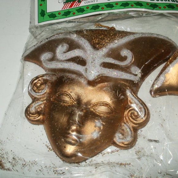 2 Pair Gold Venetian Mask Christmas Ornaments - Picture 2 of 3